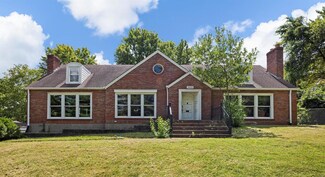 7600 Clayton Rd, Saint Louis, MO 63117
