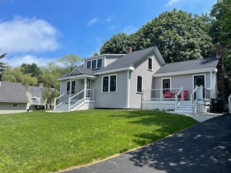14 S Maine St, Kennebunkport, ME 04046