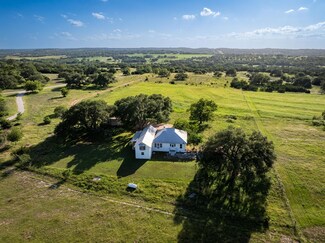 1649 Schumann Rd, Stonewall, TX 78671
