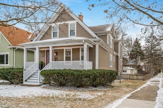 1469 Wilmette Ave, Wilmette, IL 60091