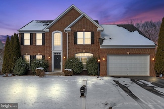 11257 Suffolk Dr, Hagerstown, MD 21742