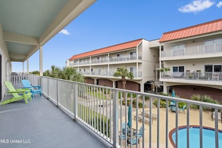 1453 E Beach Blvd Unit 203, Pass Christian, MS 39571