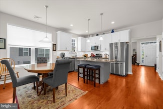 51 New Hope Blvd, Oley, PA 19547