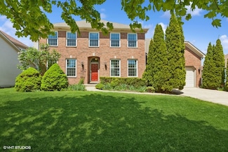 387 Essex Dr, Oswego, IL 60543