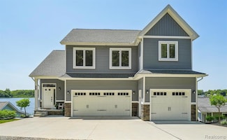 6652 Westminister St, Fenton, MI 48430