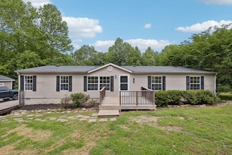 729 Gibbs Rd, Ashland City, TN 37015