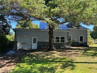56 Nine Mile Point Rd, Oswego, NY 13126