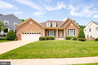 5728 Barbmor Ct, Alexandria, VA 22310