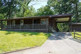 81 Houston St, Nitro, WV 25143