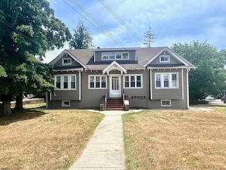 712 Shore Rd, Somers Point, NJ 08244