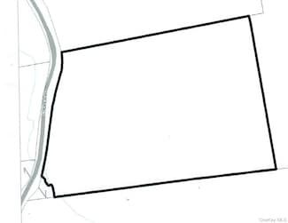 124 Cooper Rd, Millerton, NY 12546