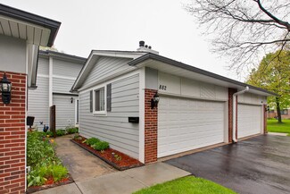 882 Swallow St Unit 627, Deerfield, IL 60015