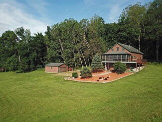 12078 River Rd, Soldiers Grove, WI 54655