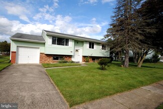 616 Ogden Dr, Westampton, NJ 08060