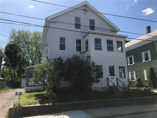 196 3rd Ave, Woonsocket, RI 02895