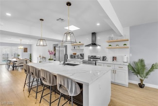 3611 Valencia St, Las Vegas, NV 89121