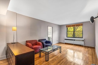 139-15 83rd Ave Unit 520, Jamaica, NY 11435