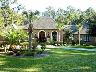 142 Butler Lake Dr, Saint Simons Island, GA 31522