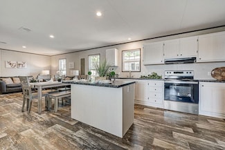 175 N Michigan Ave Unit 192, Coldwater, MI 49036