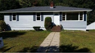 18 Beresford St, Lawrence, MA 01843