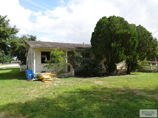 33213 Pfc Pablo T Diaz St, La Feria, TX 78559