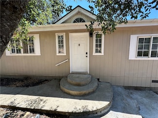 280 Henderson Dr, Clearlake Oaks, CA 95423