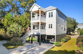34 Lazy Hammock Trail, Pawleys Island, SC 29585
