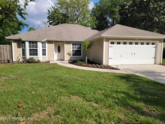 573 Hagans Ct, Fleming Island, FL 32003