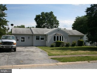 24 Weer Cir, Wilmington, DE 19808