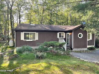 110 Gold Key Rd, Milford, PA 18337