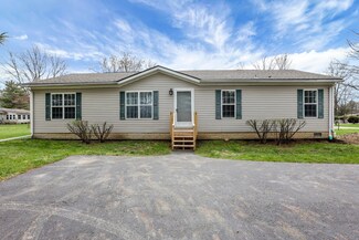 101 Summit Ridge Rd S, Reynoldsburg, OH 43068