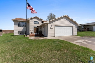 28 N 6th St, Baltic, SD 57003