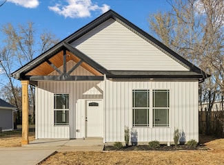 811 19th Ave W, Springfield, TN 37172