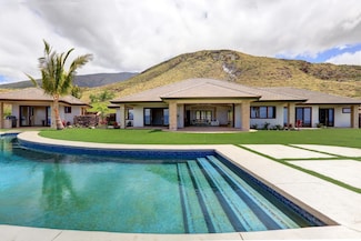 205 Pua Niu Way Unit A, Lahaina, HI 96761