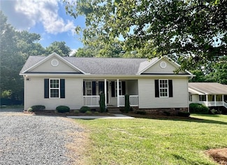 4227 Fox St, Randleman, NC 27317