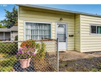 9268 SE Mill St, Portland, OR 97216