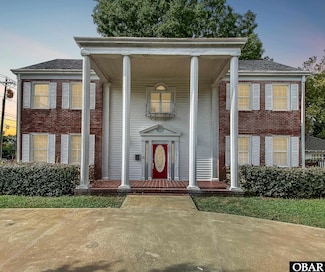 506 W Church St, Elizabeth City, NC 27909