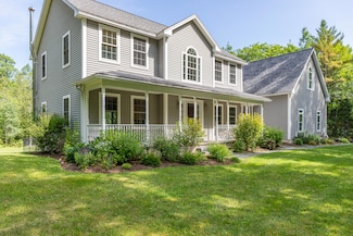34 Perk Orock Landing Rd, Orono, ME 04473