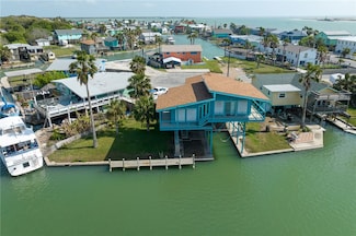 109 Bayshore Ct, Ingleside, TX 78362