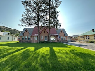 212 NW Bridge St, John Day, OR 97845