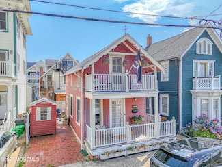28 Olin St, Ocean Grove, NJ 07756