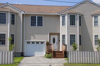 67 Walnut St Unit B, Nashua, NH 03060