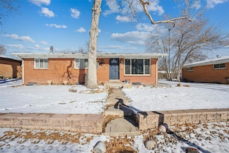 3345 W Aqueduct Ave, Littleton, CO 80123