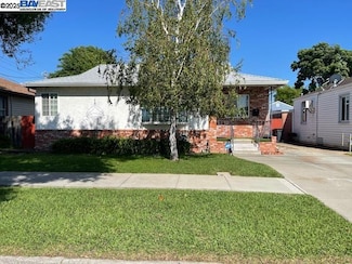 310 Taylor St, Fairfield, CA 94533