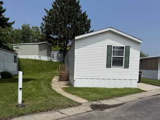 3518 Wayside Terrace Unit 918, Lansing, MI 48917