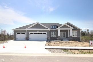 3725 Maple Ridge Trail, Columbus, IN 47201