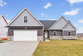 2 Riley, Saint Clair, MI 48079