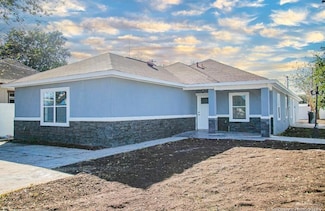 221 N 17th St, McAllen, TX 78501