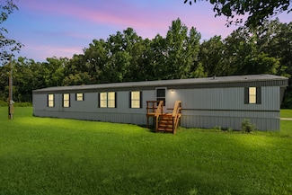 275 L P Bradford Rd, Estill Springs, TN 37330