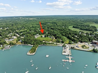 71 Summer St, Hingham, MA 02043